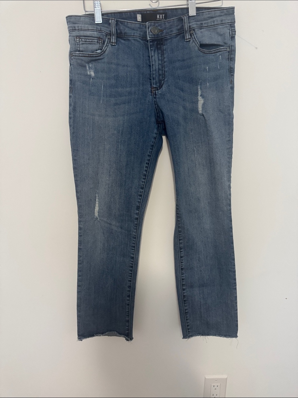 Kut from the Kloth Distressed Mid-Blue Women's Crop Jeans